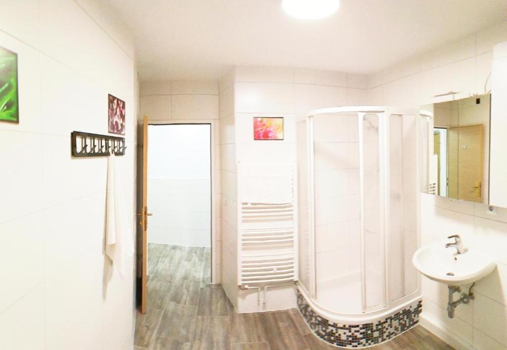 Smart Mini Hotel Vienna Exterior photo